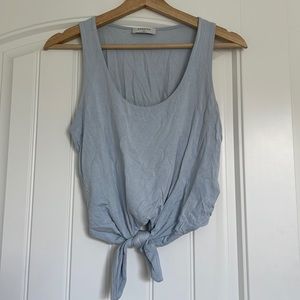 Aritzia Babaton Tie Front Tank in Baby Blue sz M